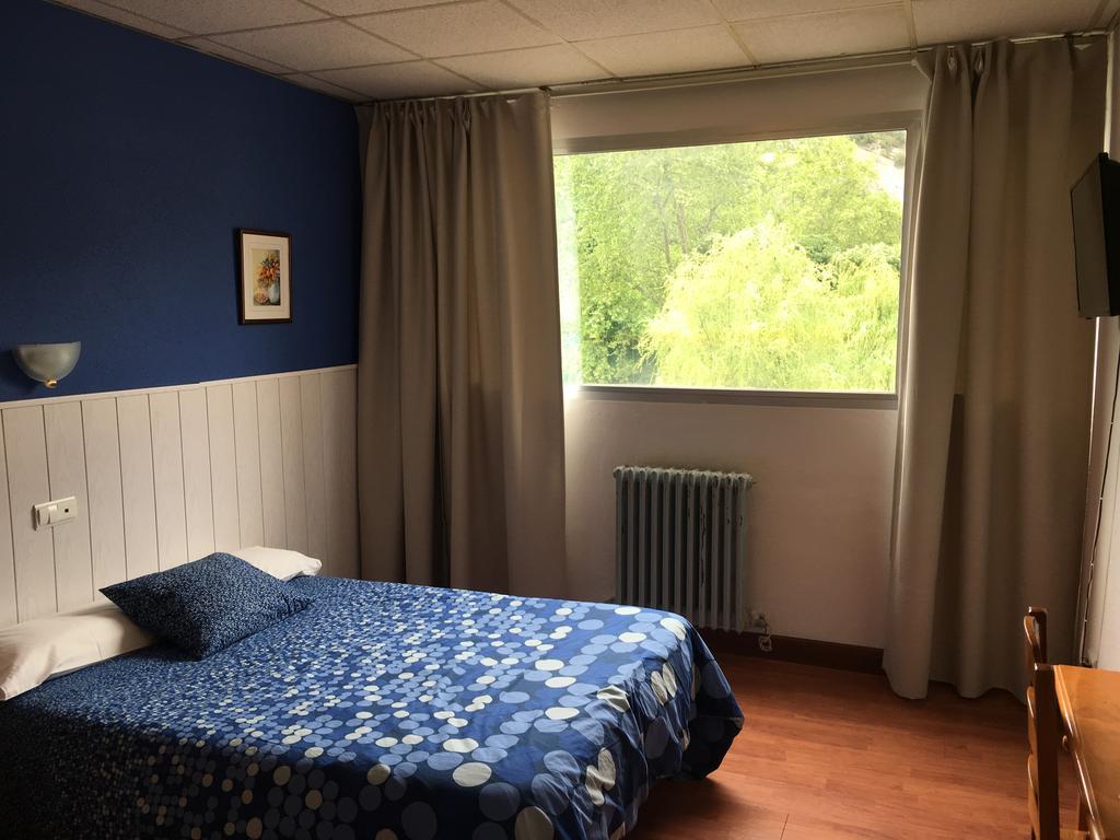 Hotel Valle De Ayala Лаудіо Екстер'єр фото