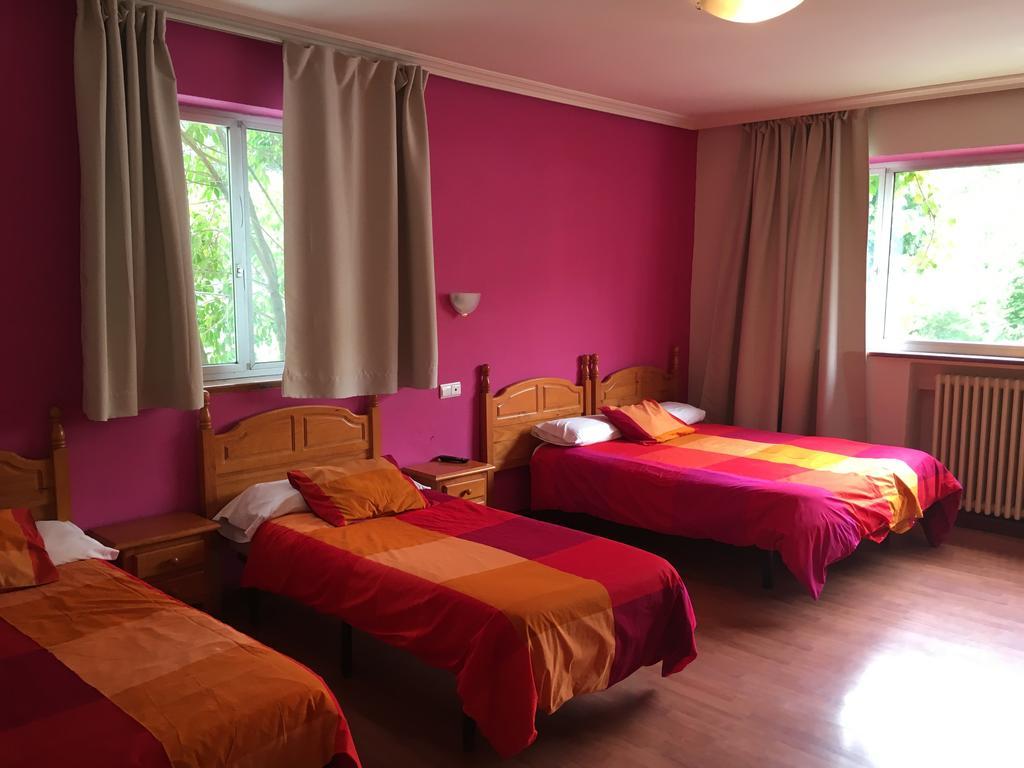 Hotel Valle De Ayala Лаудіо Екстер'єр фото