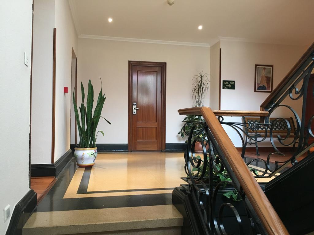 Hotel Valle De Ayala Лаудіо Екстер'єр фото